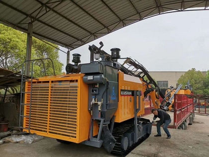 Интегрированная буровая установка с погружным пневмоударником, KT7C